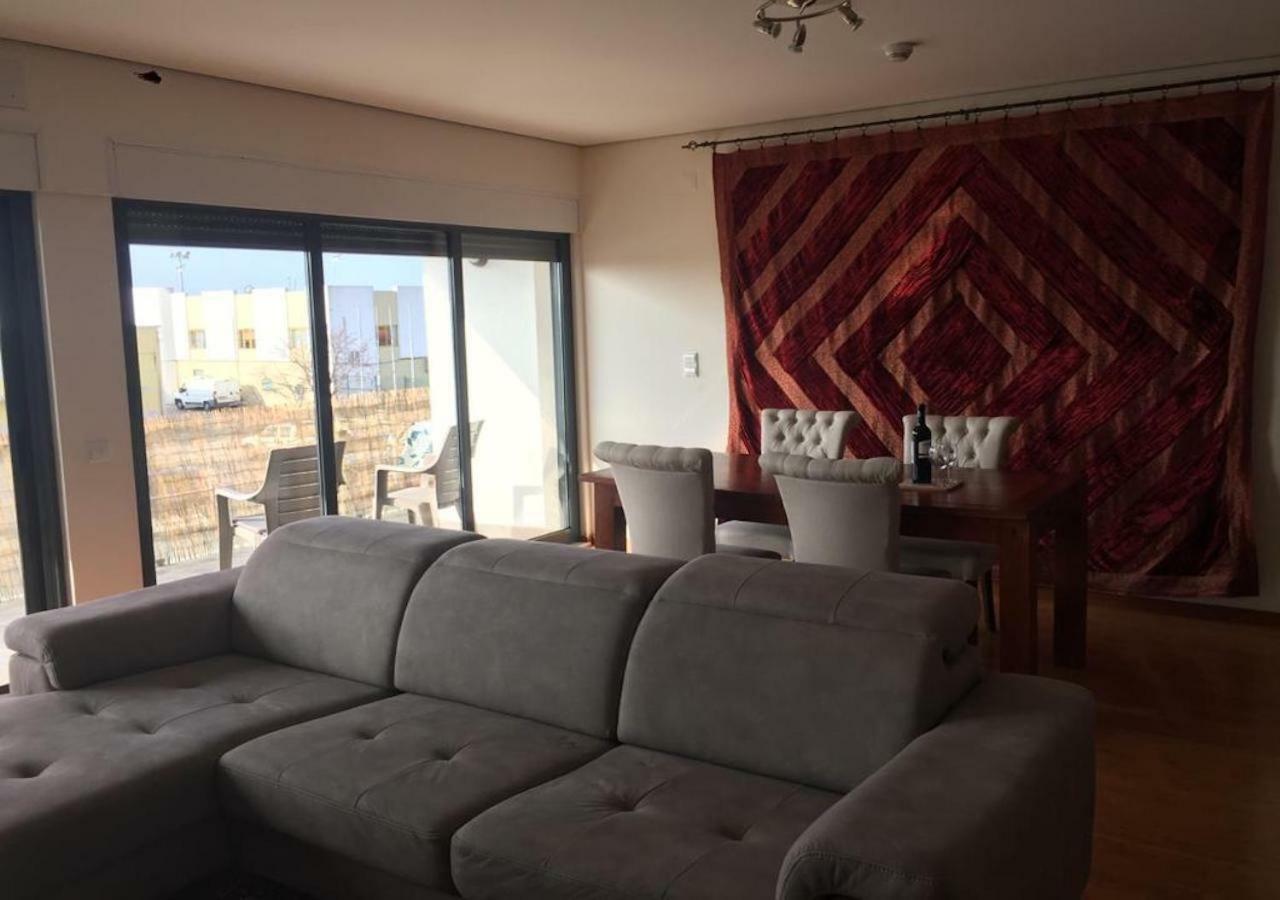 Sea And Marina View Apartment Setubal Luaran gambar